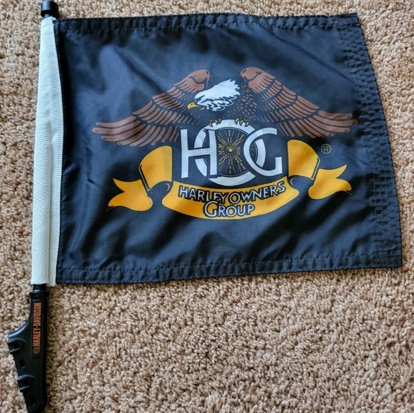 Harley-Davidson Other - Harley Davidson HOG Logo Flag w/ Sissy Bar Mount